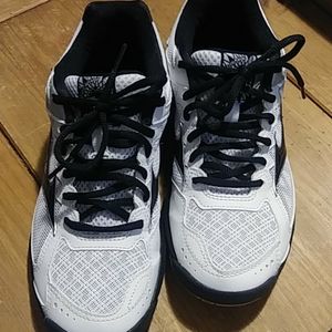 MIZUNO SHOES Wave|| PERFECT CONDITION